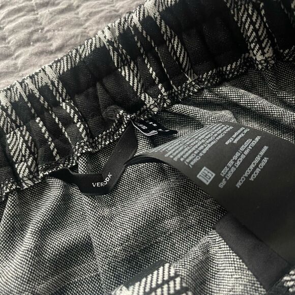 Vero Moda | Fidela Plaid Skirt - Picture 4 of 6